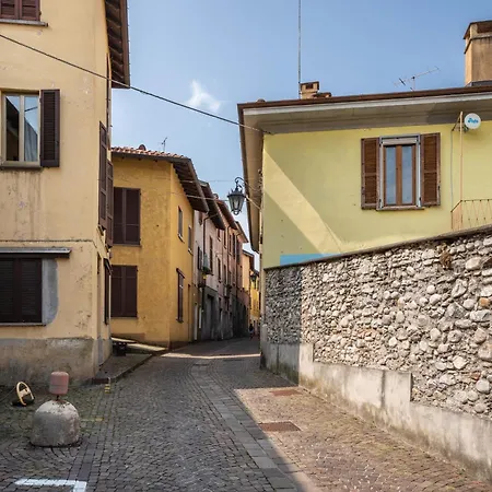 Blue Water Lejlighed Porto Valtravaglia